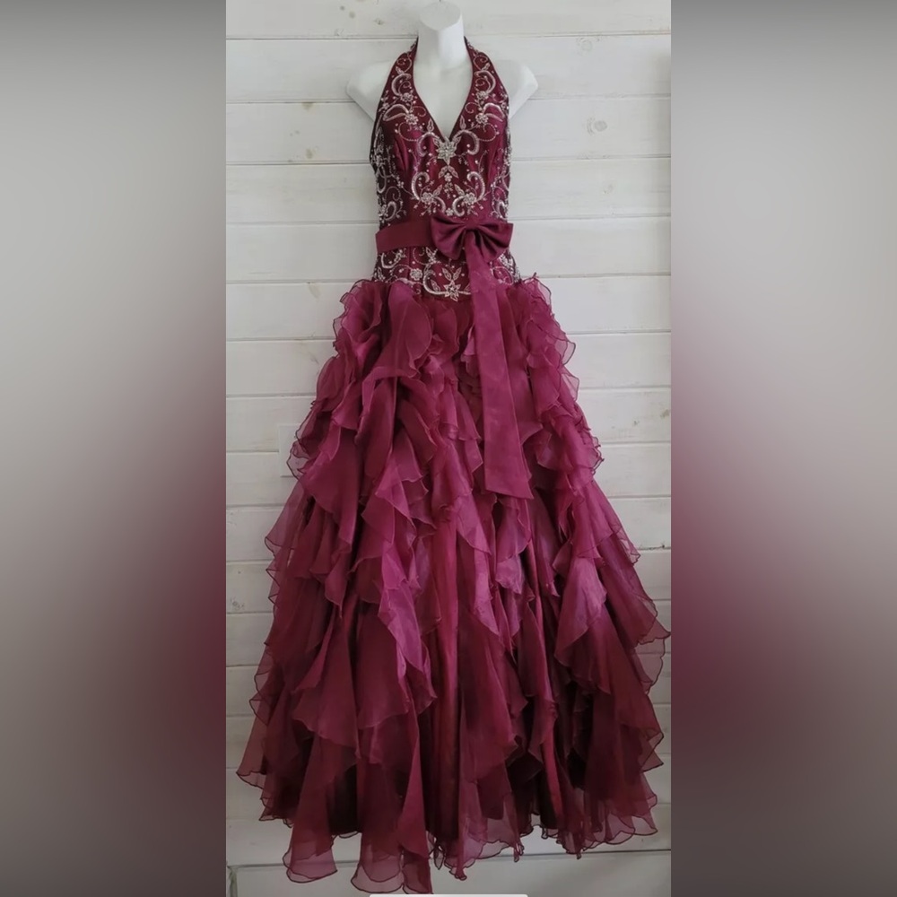 Cocktail Bridesmaid Homecoming long formal dress sz 8 retail price $499